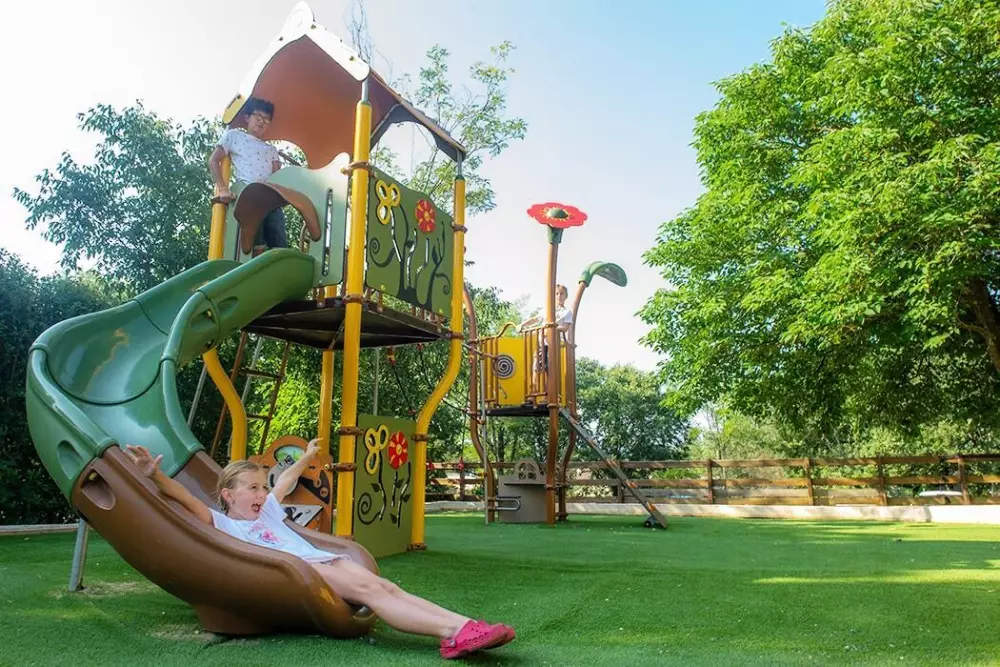 Camping Le Petit Bois