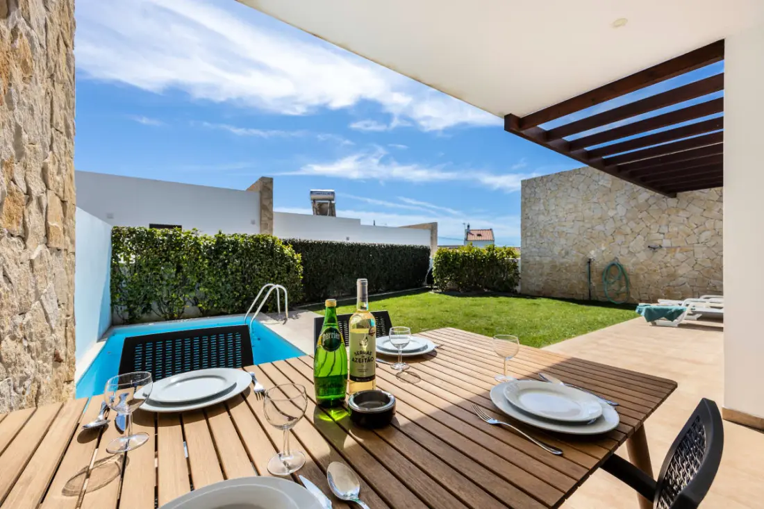 Villa Drop In