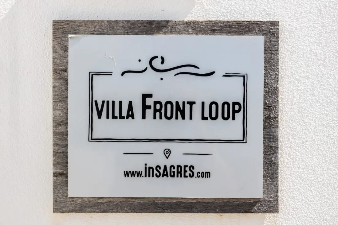 Villa Front Loop