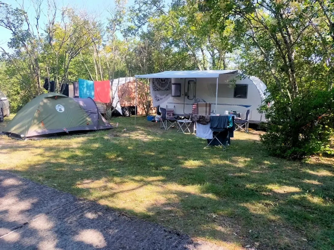 Campingplatz Beau Rivage4 Sterne★★★★