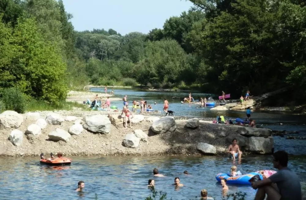 Campingplatz Beau Rivage4 Sterne★★★★