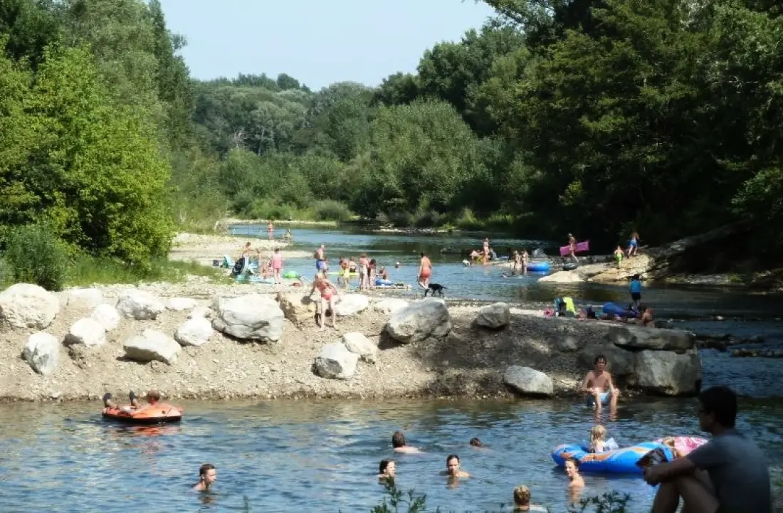 Campingplatz Beau Rivage4 Sterne★★★★