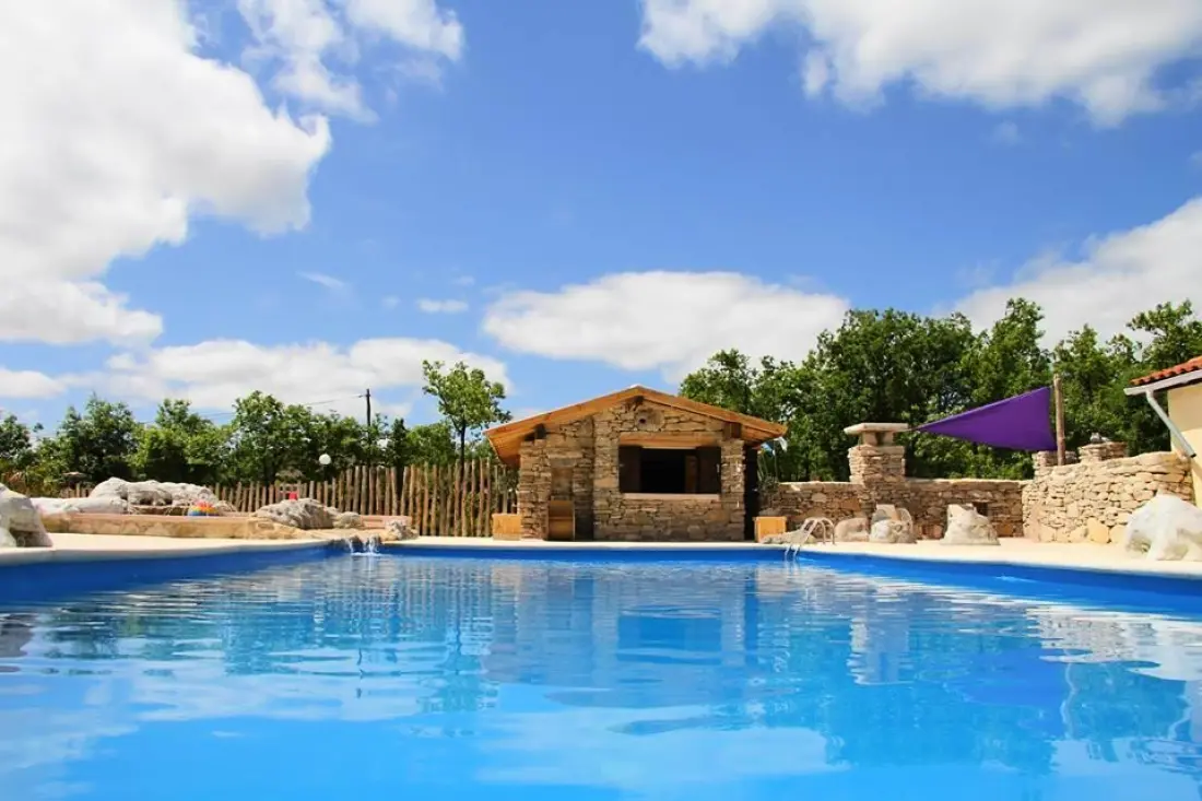 Camping LES 3 CANTONS 4 Sterren★★★★