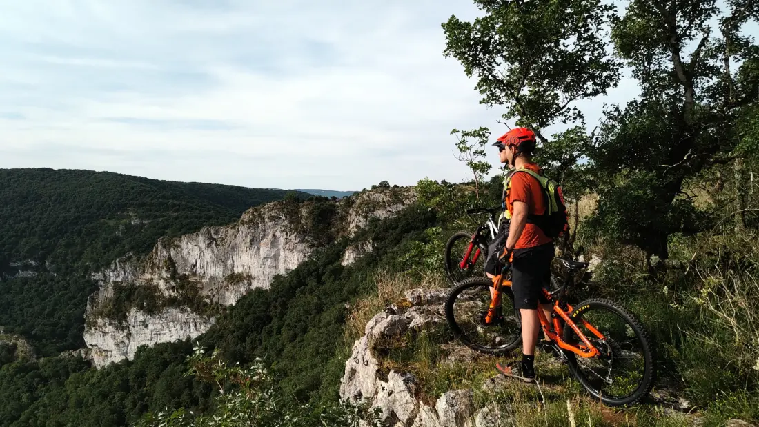 Camping LES 3 CANTONS 4 Sterren★★★★