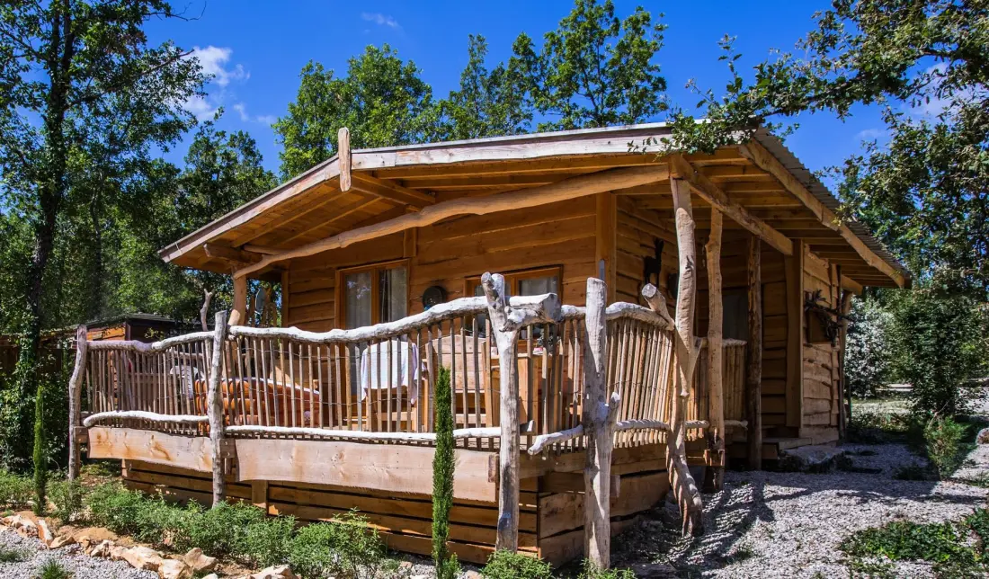 Camping LES 3 CANTONS 4 Sterren★★★★