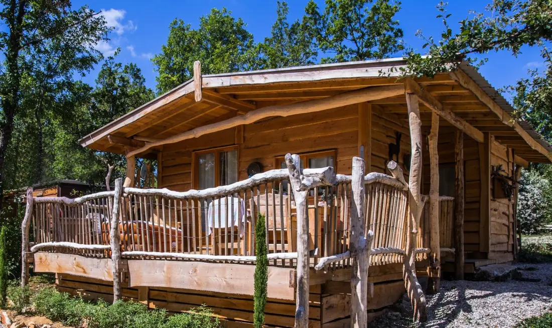 Camping LES 3 CANTONS 4 Sterren★★★★