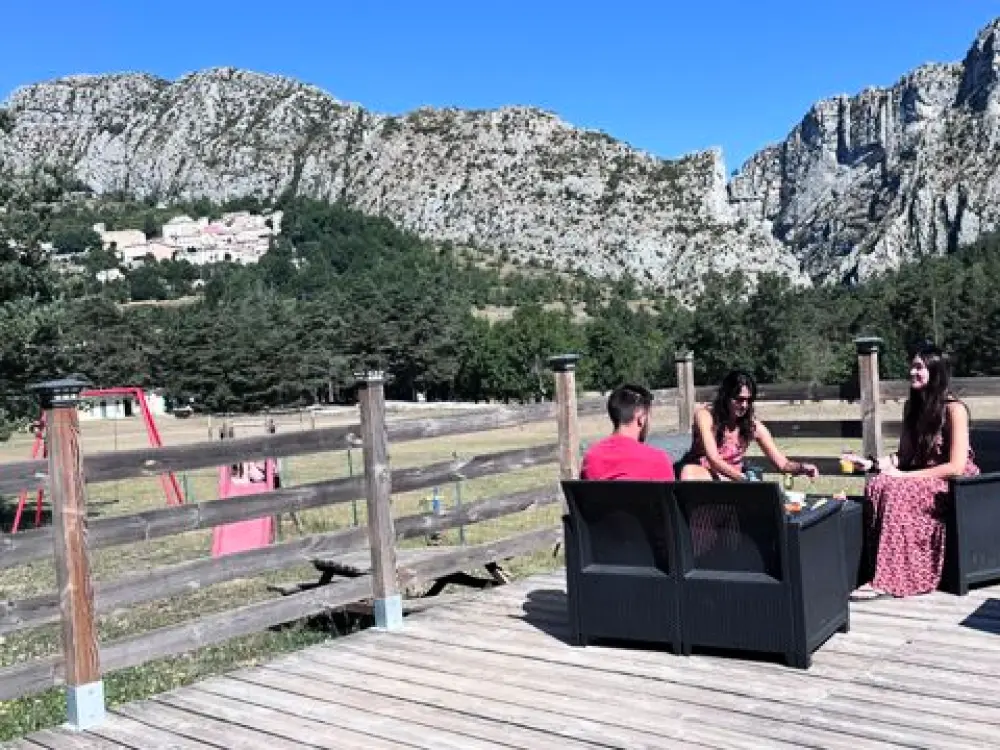 Camping Tikayan La Pinatelle 2 Sterren★★