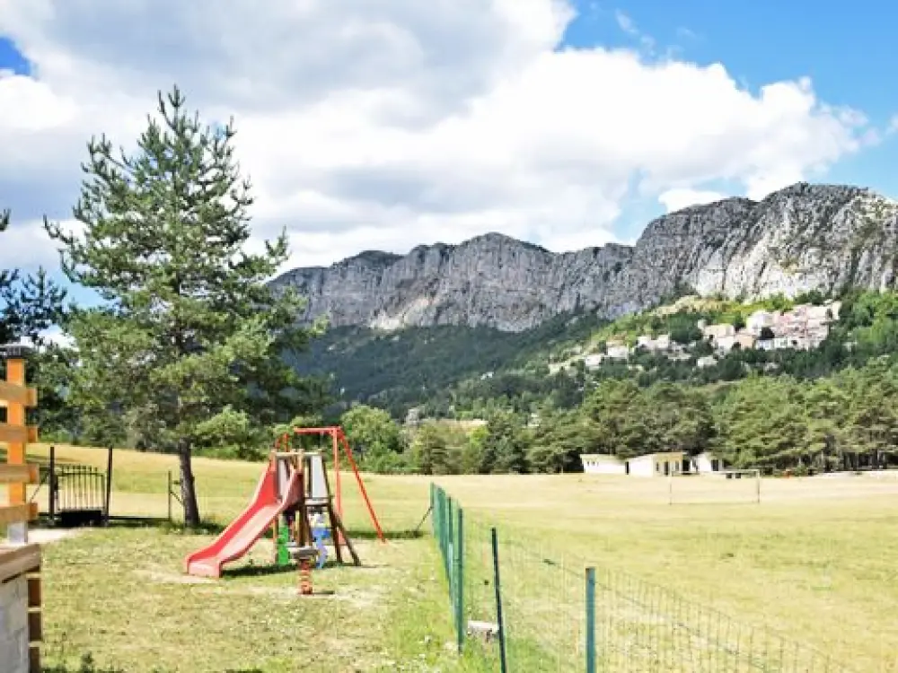 Camping Tikayan La Pinatelle 2 Sterren★★