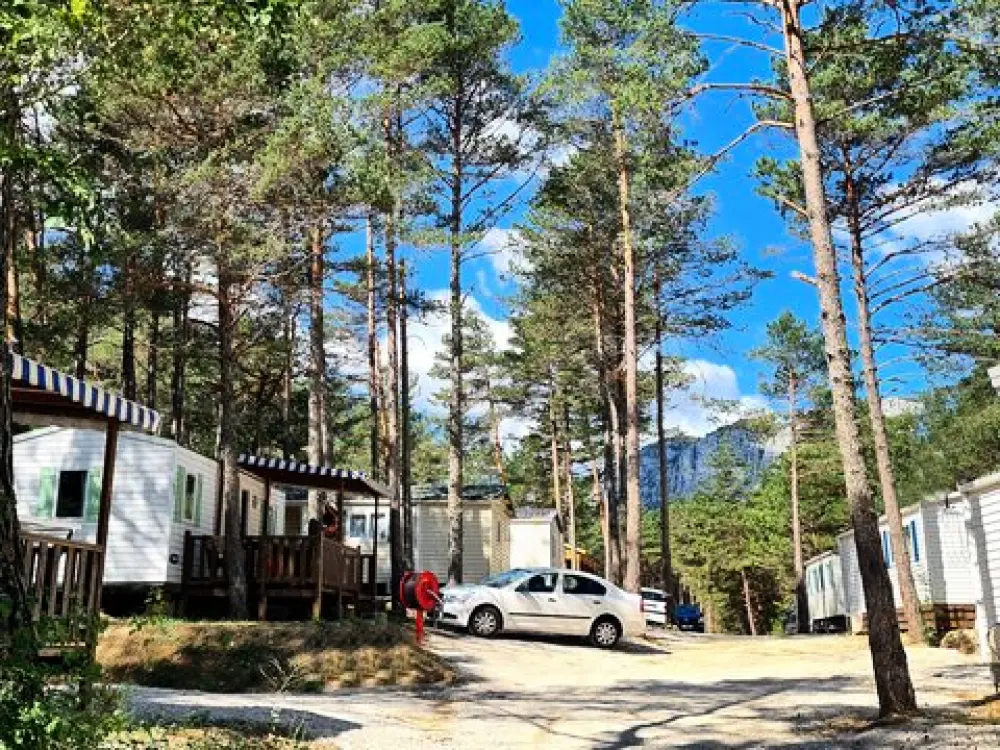 Camping Tikayan La Pinatelle 2 Sterren★★