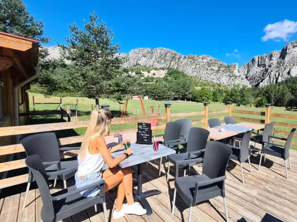 Camping Tikayan La Pinatelle 2 Sterren★★