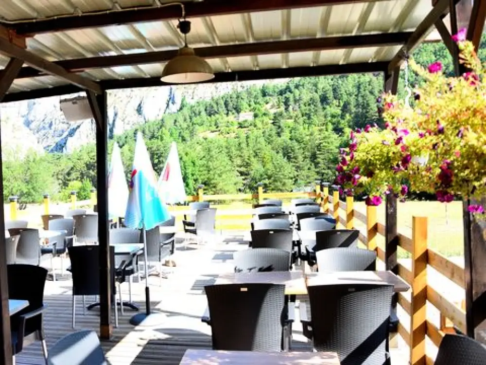 Camping Tikayan La Pinatelle 2 Sterren★★