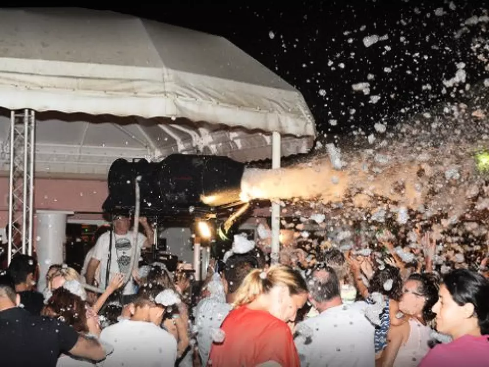 Camping De Saint Aygulf Plage 4 Stars★★★★