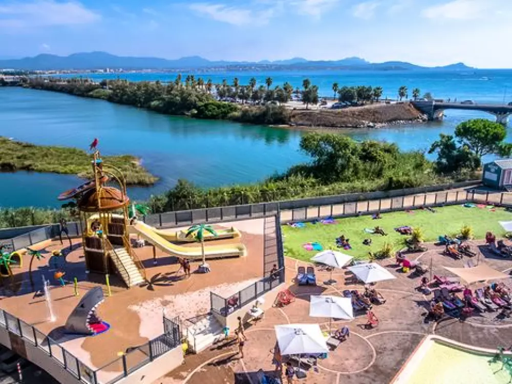Camping De Saint Aygulf Plage 4 Stars★★★★