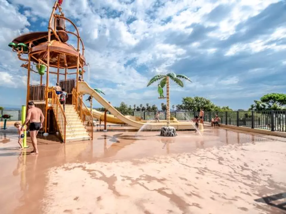 Camping De Saint Aygulf Plage 4 Stars★★★★