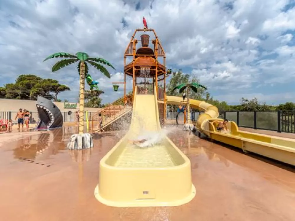 Camping De Saint Aygulf Plage 4 Stars★★★★