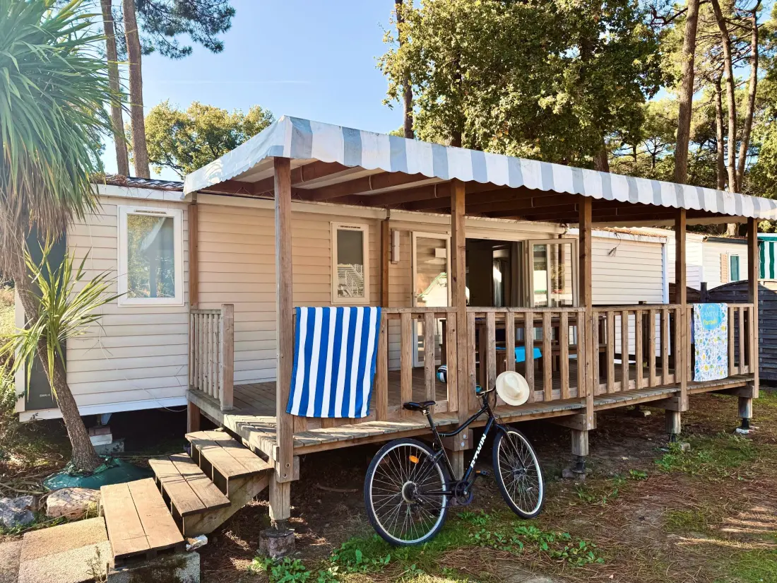 Camping Paradis les Rochelets4 Estrellas★★★★