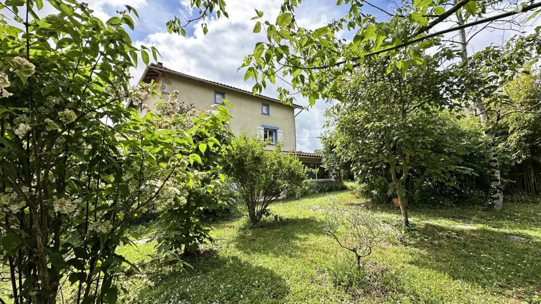Gîte de France Het huis van 3 oren kleuren