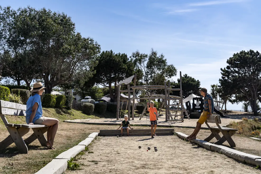 Camping Romanée Le Chatelet5 Sterne★★★★★