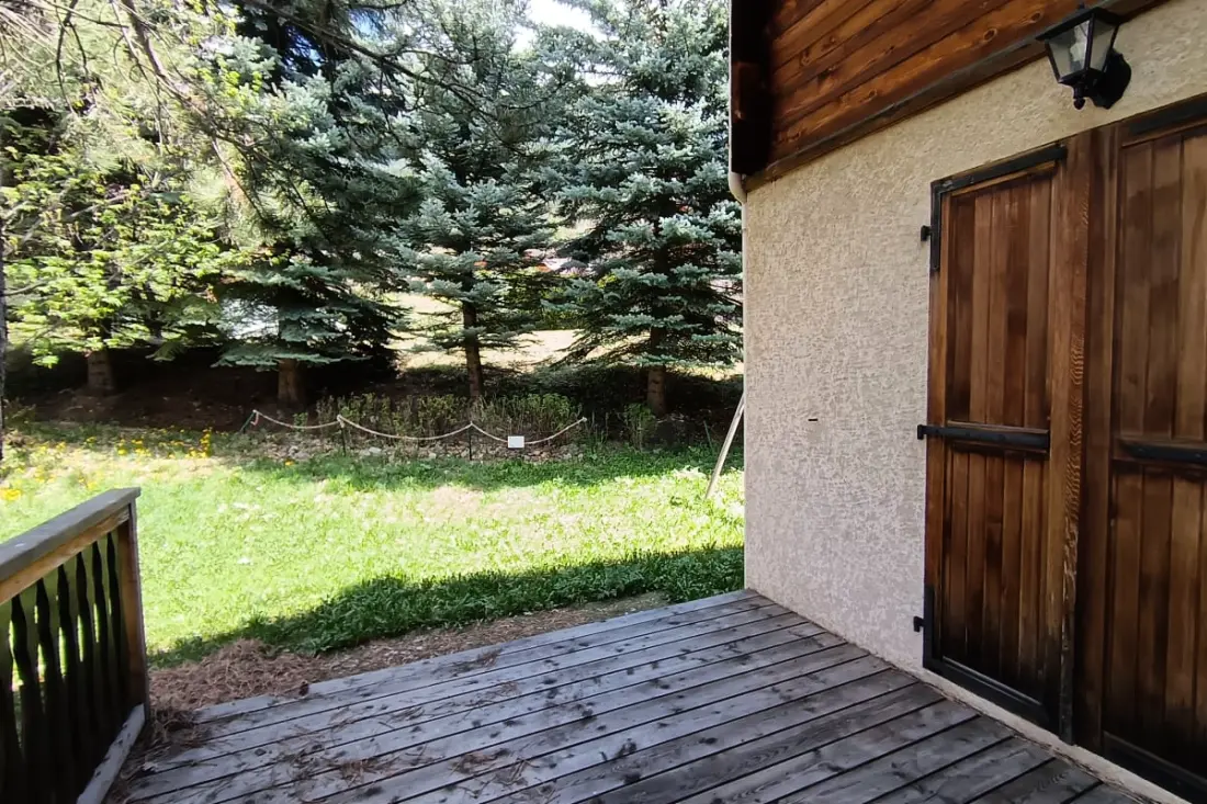 150 m2-es nagy takarmány a lejtőn