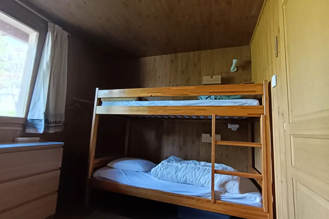 150 m2-es nagy takarmány a lejtőn