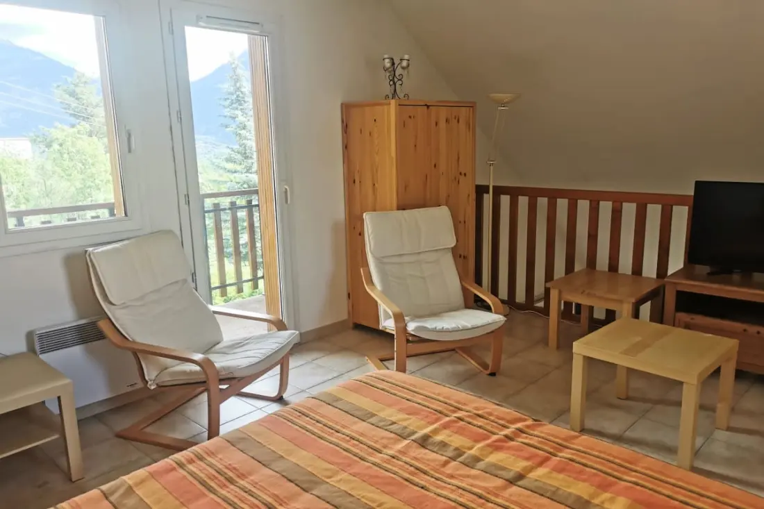 Bellissimo Duplex con 2 Balconi E vista