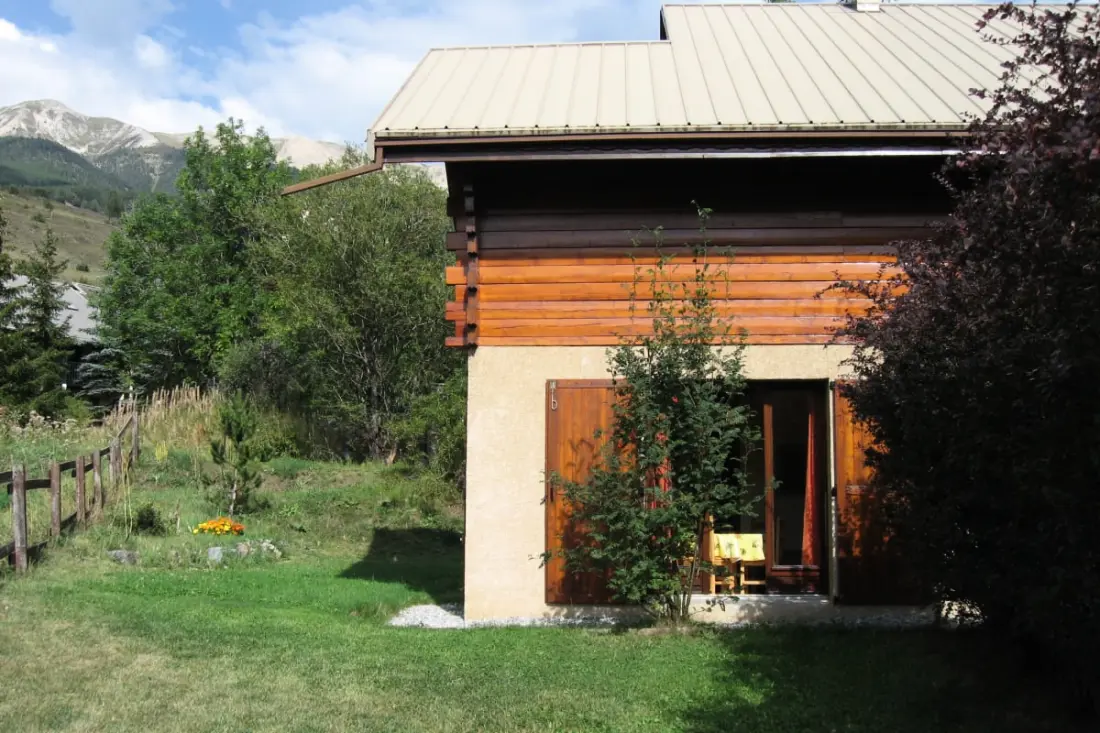Piccolo Chalet Duplex con Giardino