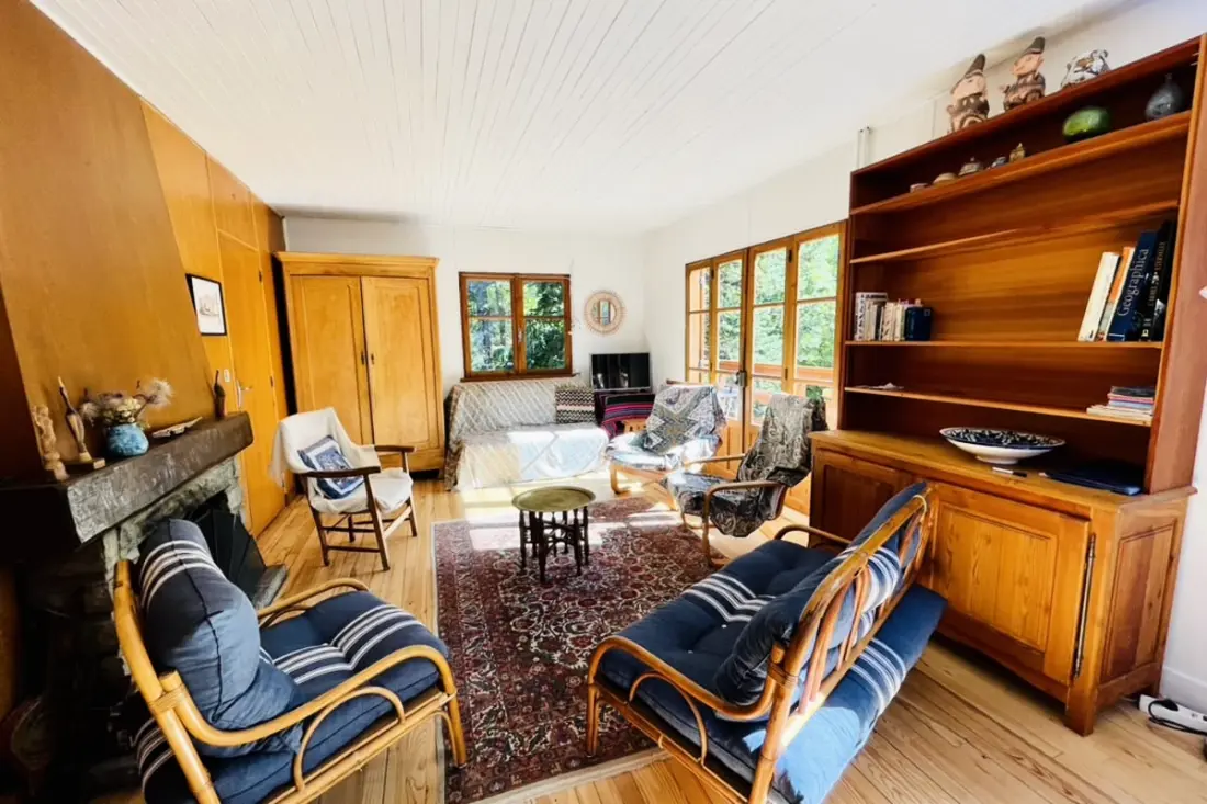 Family Chalet a kertben Saint Chaffrey