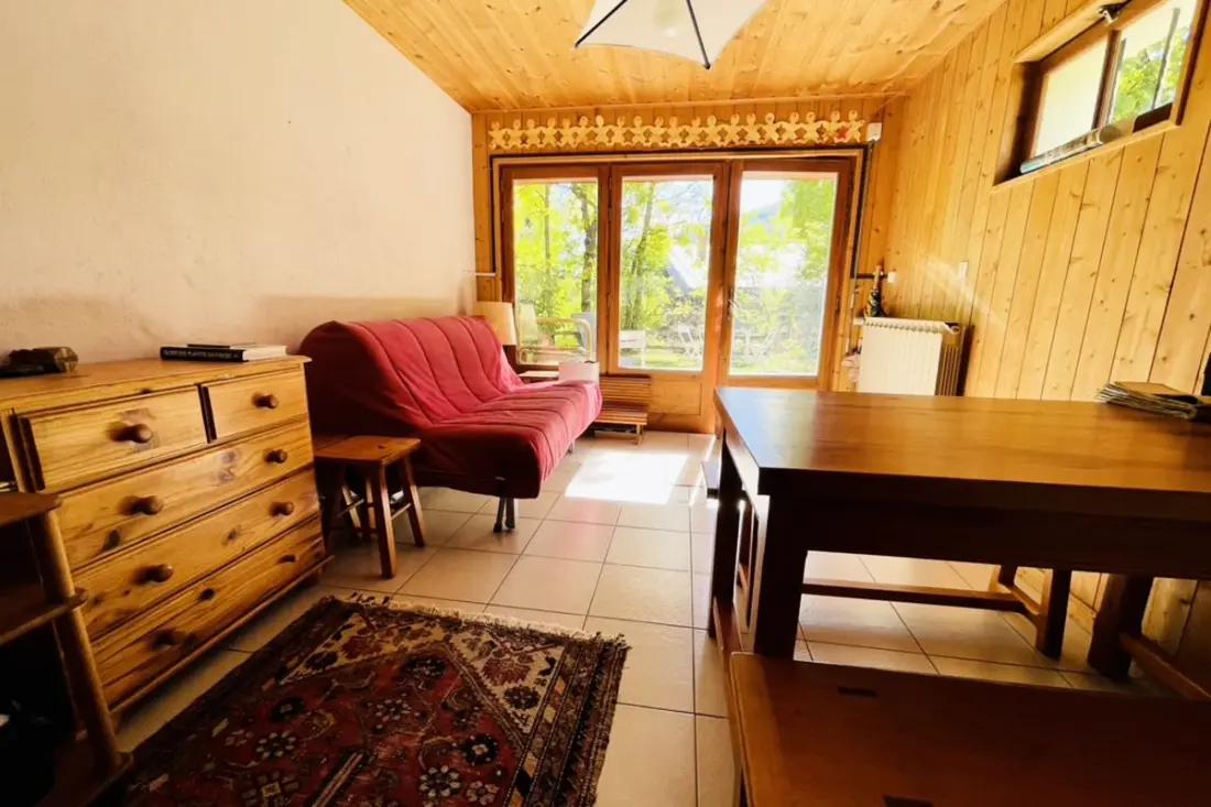 Family Chalet a kertben Saint Chaffrey