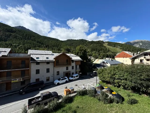 Eterlou Residence