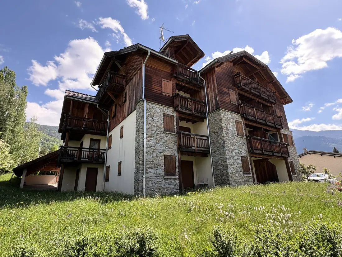 Eterlou Residence