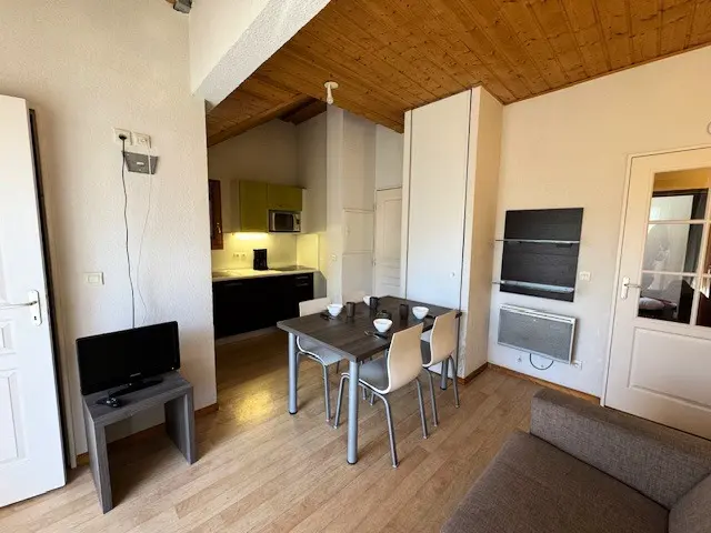 Eterlou Residence