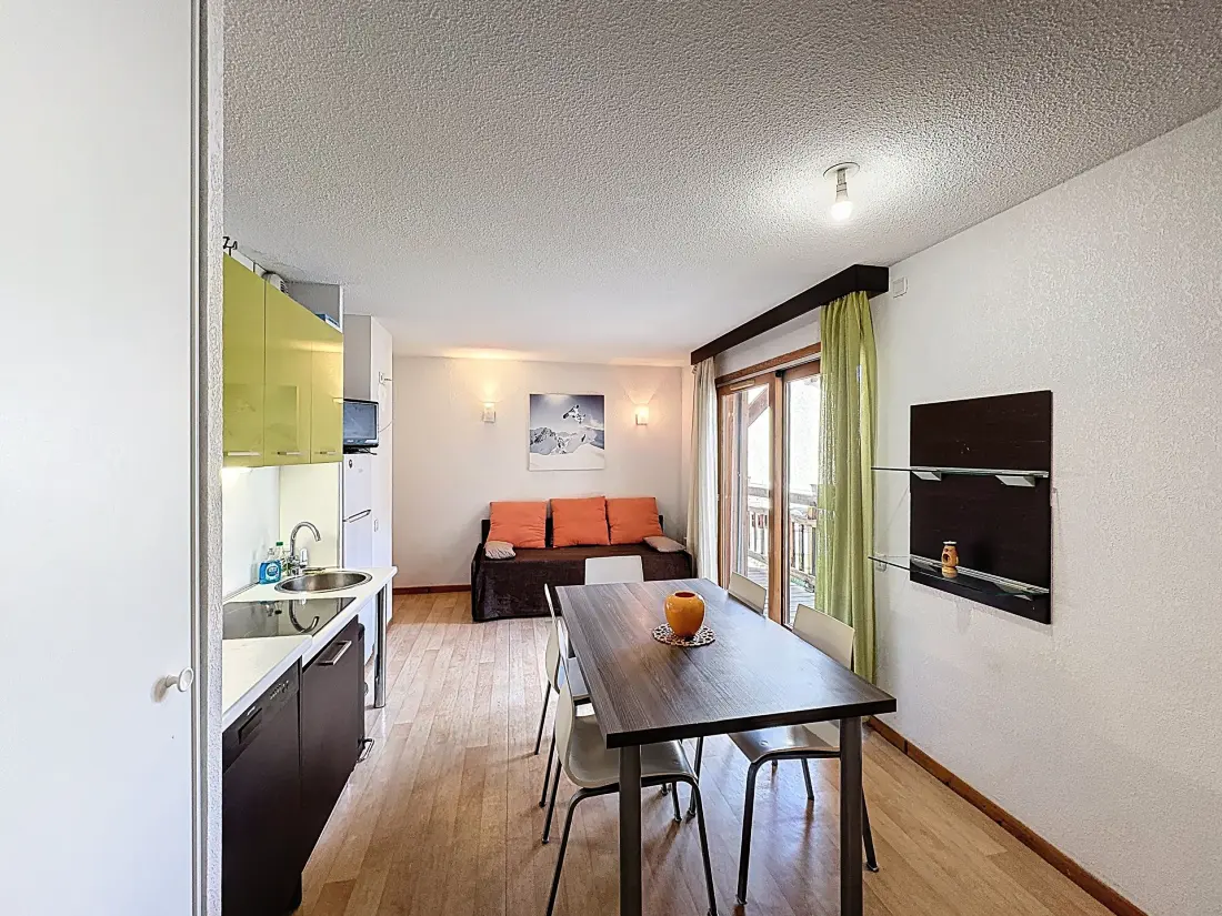 Eterlou Residence