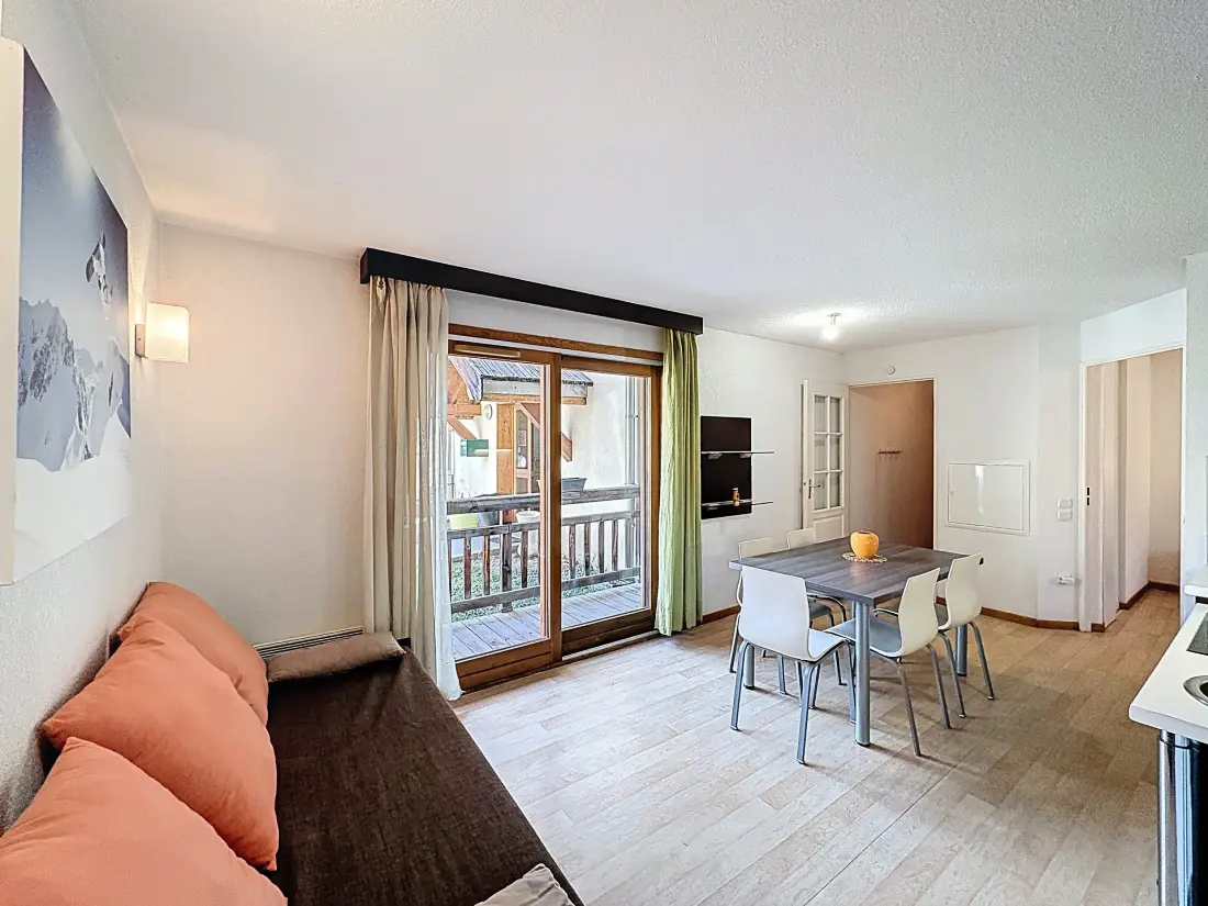 Eterlou Residence