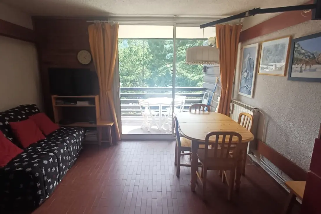 Luminous Studio Balcony és Mountain View