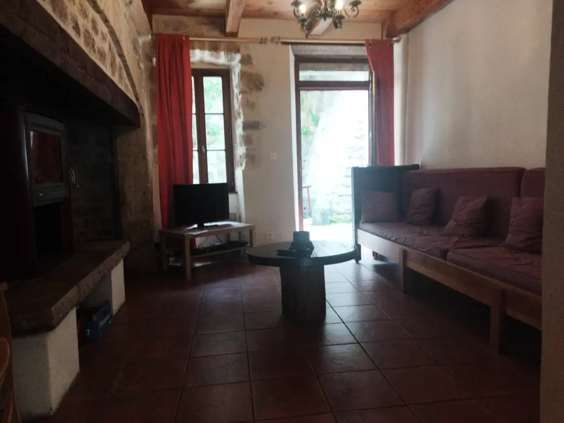 Gite de France Ggt075 - gîte de france 3 Ohren 10 Personen in Saint chely du tarn 3 Ohren