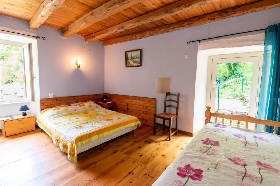 Gîte de France Gîtes de france 3/5 pers in Saint-chély-du-tarn 2 Ohren