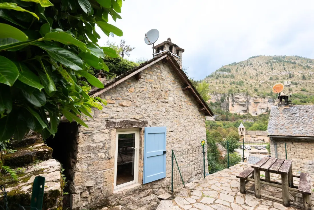 Gîte de France Gîtes de france 3/5 pers in Saint-chély-du-tarn 2 Ohren
