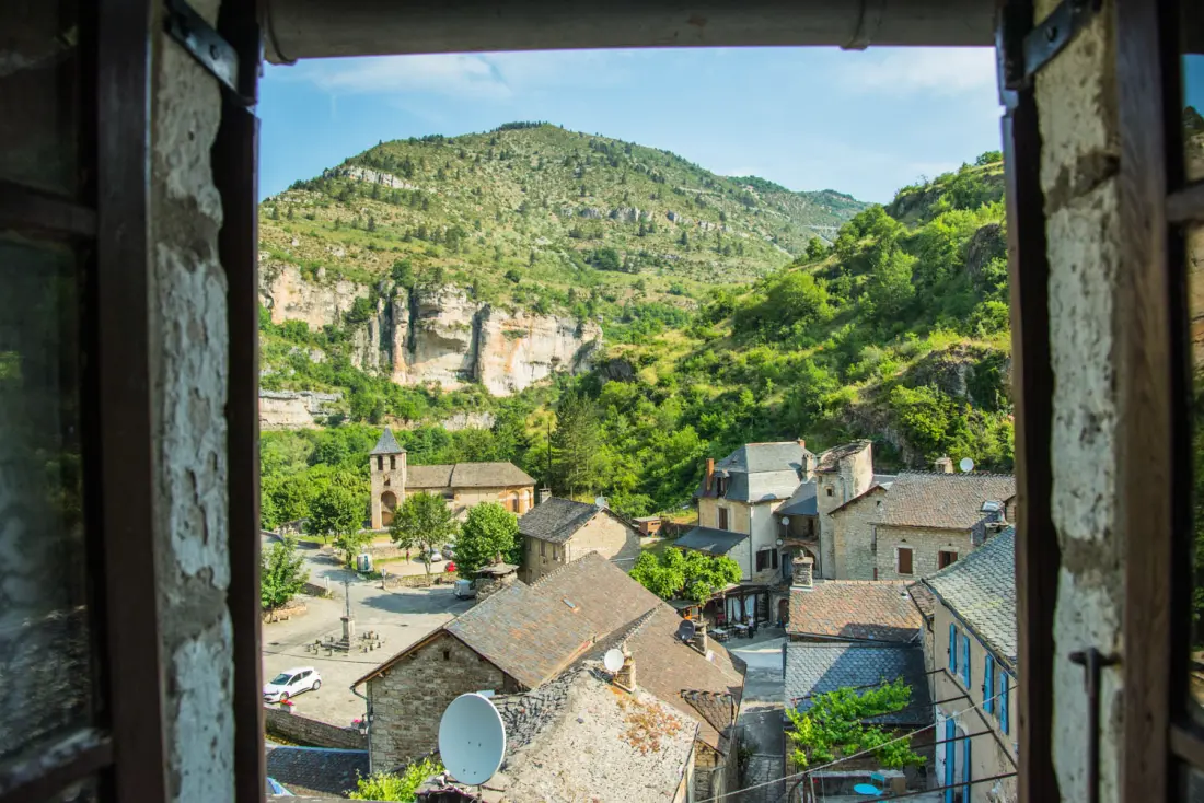 Gîte de France Gîte amélie 3/5 pers in Saint-chély-du-tarn 2 Ohren