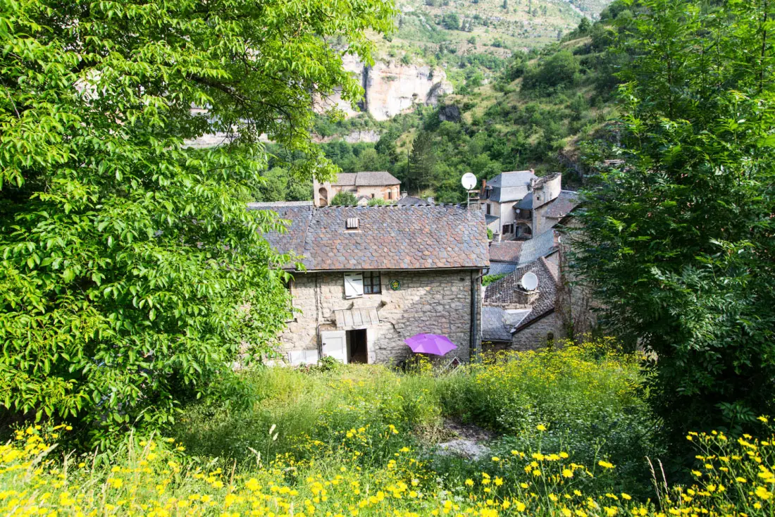 Gîte de France Gîte amélie 3/5 pers in Saint-chély-du-tarn 2 Ohren