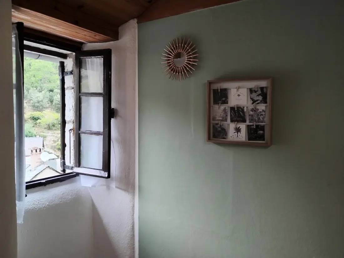 Gîte de France Gîte amélie 3/5 pers in Saint-chély-du-tarn 2 Ohren