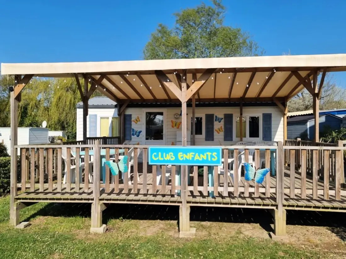Camping Paradis Domaine de Bellevue4 étoiles★★★★