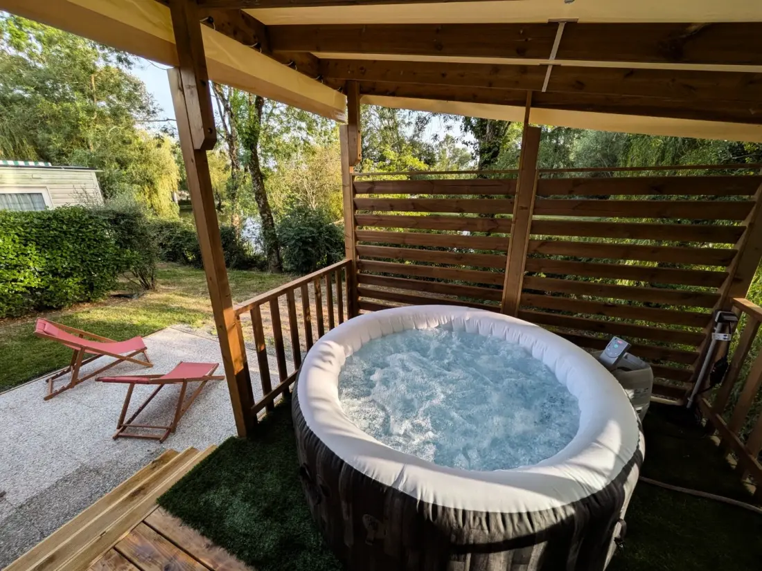 Camping Paradis Domaine de Bellevue4 étoiles★★★★
