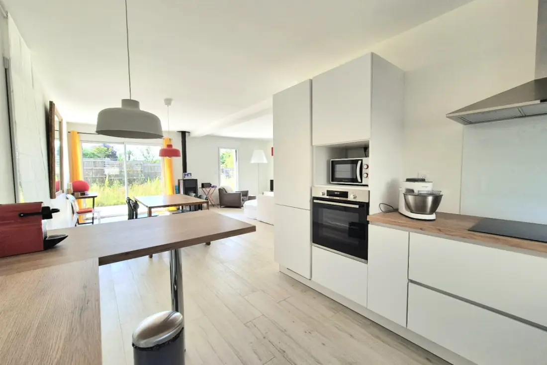Superbe Maison Avec Jardin - Saint-coulomb
