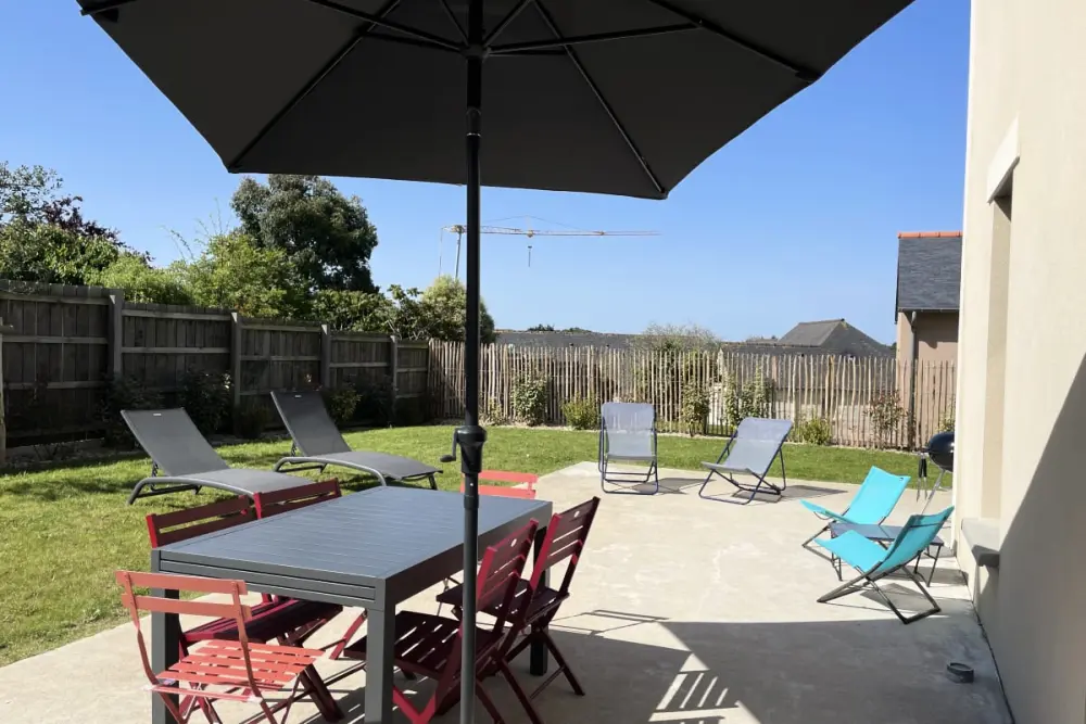 Superb Haus mit Garten - Saint-Coulomb