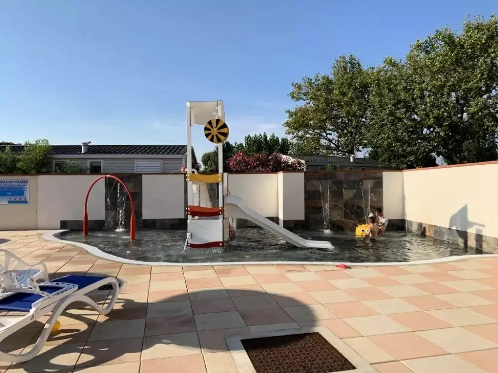 Campingplatz Le Roussillon 4 Sterne★★★★