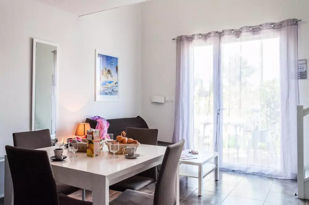 Residence Vacanceole les Demeures Torrellanes 3 Stelle★★★