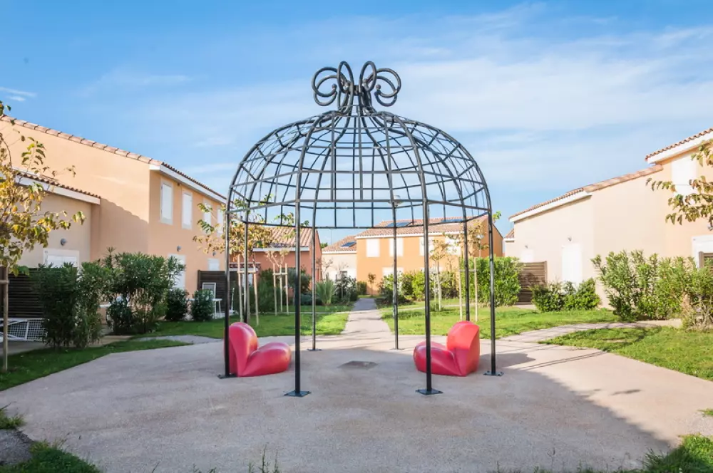 Residence Vacanceole les Demeures Torrellanes 3 Stelle★★★