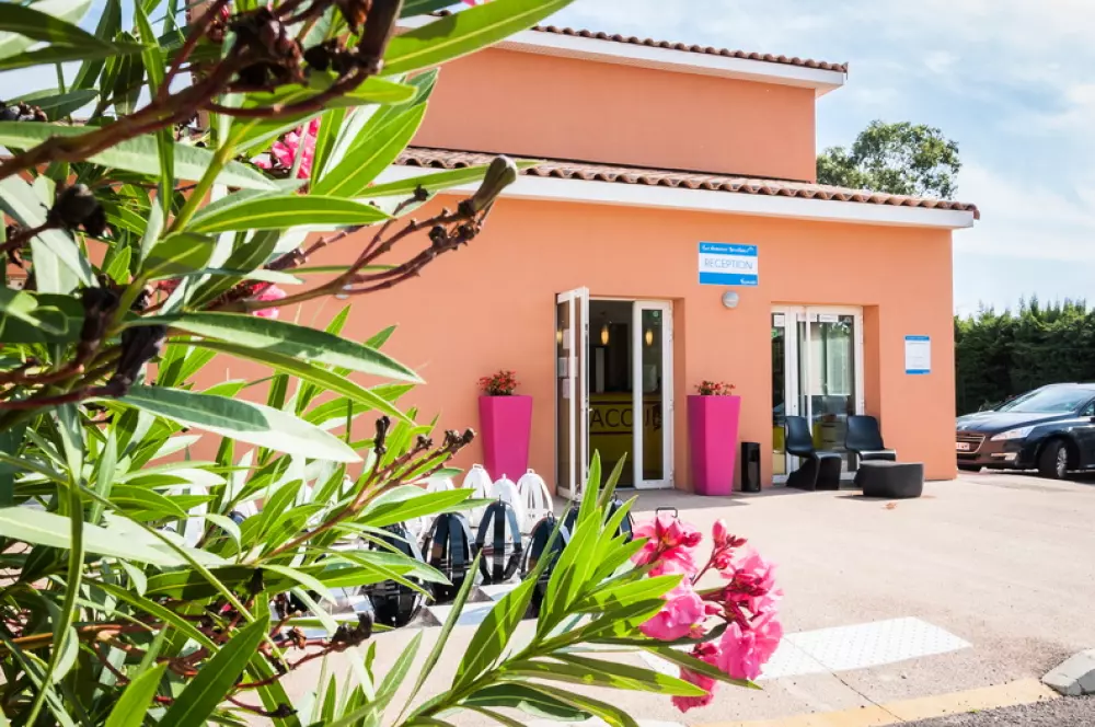 Residence Vacanceole les Demeures Torrellanes 3 Stelle★★★