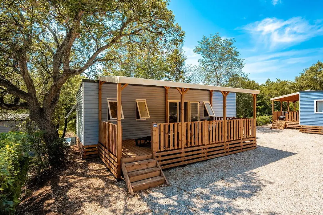 Campsite Le Roussillon 4 Stars★★★★