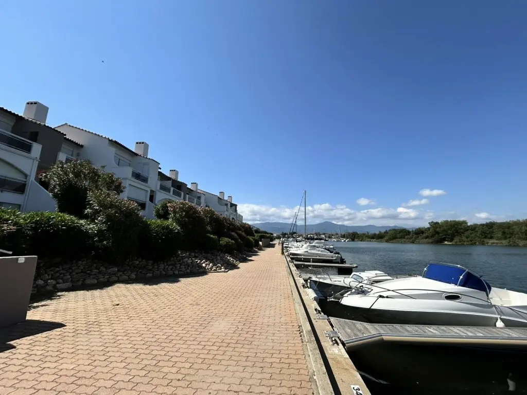 Marinas De La Lagune lakóhelye